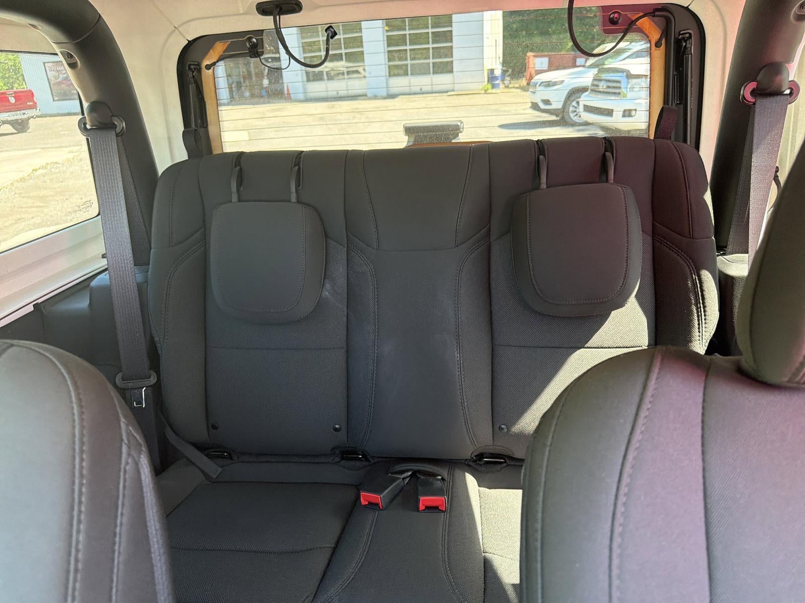 2022 Jeep Wrangler Sport S 4x4