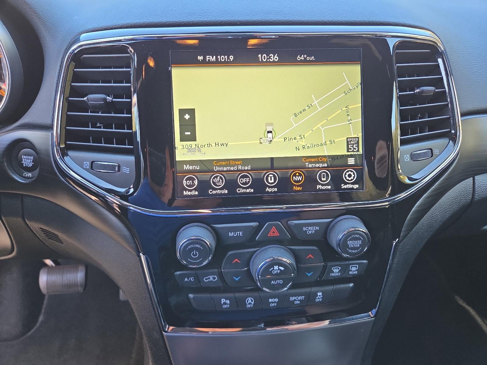 2021 Jeep Grand Cherokee Laredo X 4x4