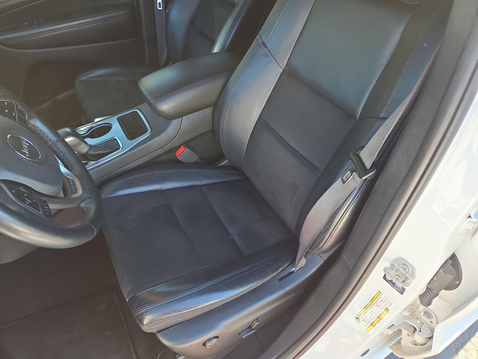 2021 Jeep Grand Cherokee Laredo X 4x4