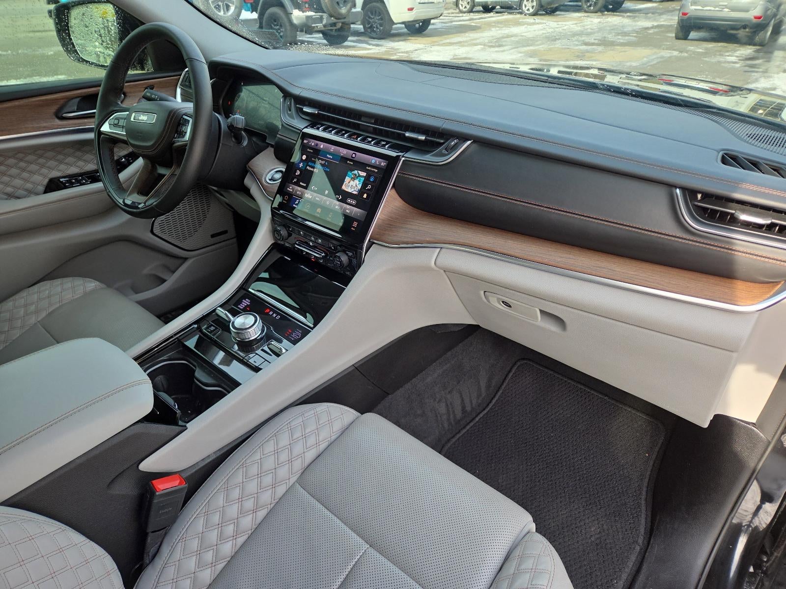 2021 Jeep Grand Cherokee L Summit 4x4