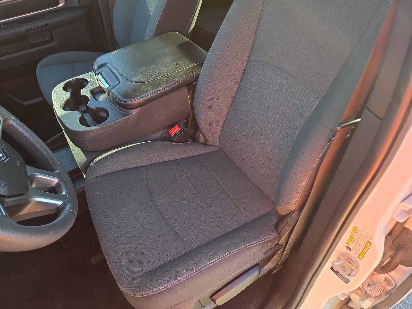 2024 RAM 1500 Classic Warlock 4x4 Crew Cab 5'7" Box