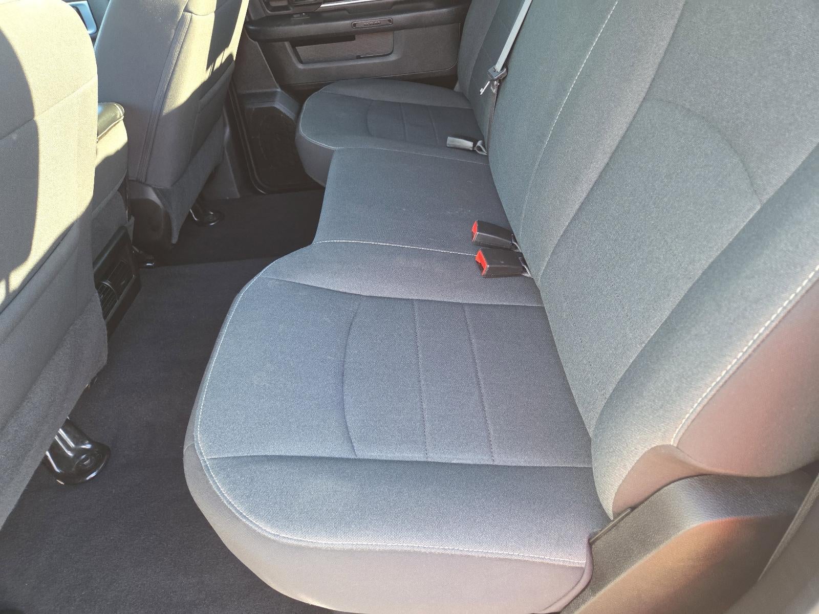 2024 RAM 1500 Classic Warlock 4x4 Crew Cab 5'7" Box