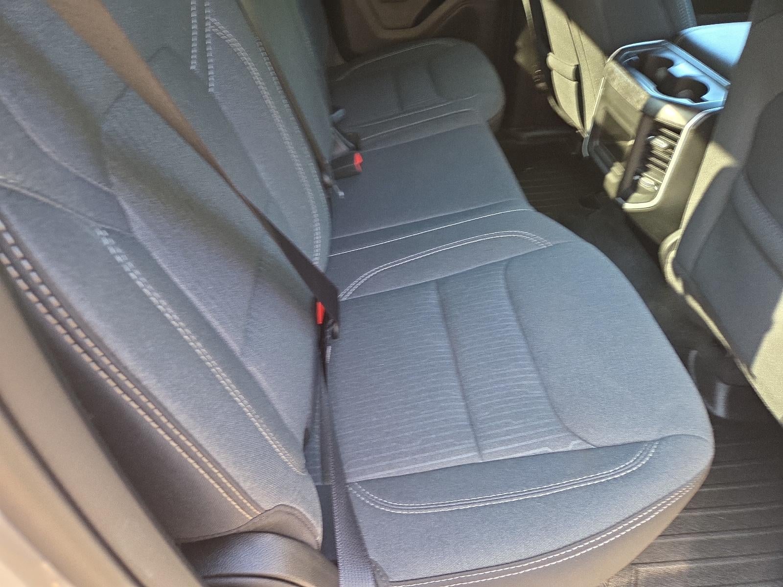 2022 RAM 1500 Big Horn 4x4 Quad Cab 6'4" Box