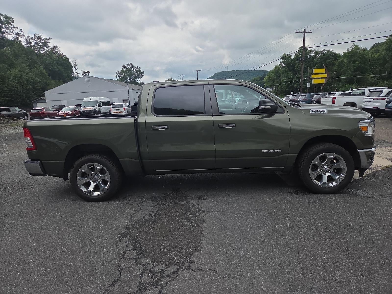 2020 RAM 1500 Big Horn 4x4 Crew Cab 5'7" Box