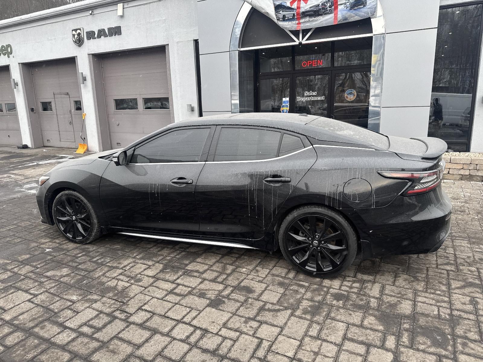 2020 Nissan Maxima SR 3.5L