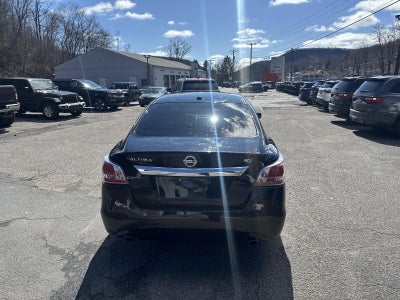 2015 Nissan Altima 4dr Sdn I4 2.5 SV