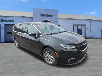 2023 Chrysler Pacifica Touring L FWD