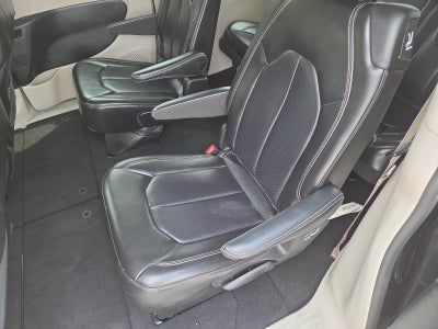 2023 Chrysler Pacifica Touring L FWD