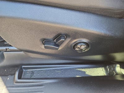2025 Chrysler Pacifica Select FWD
