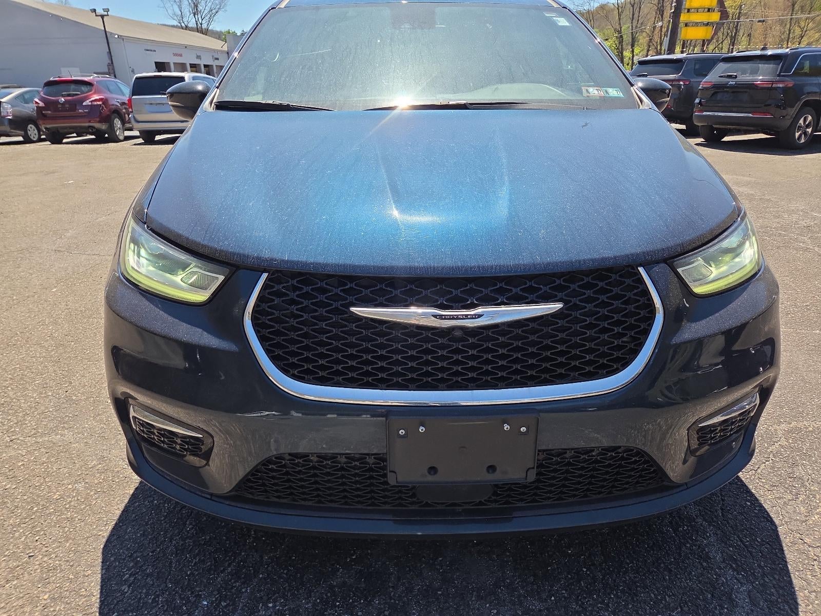 2025 Chrysler Pacifica Select FWD