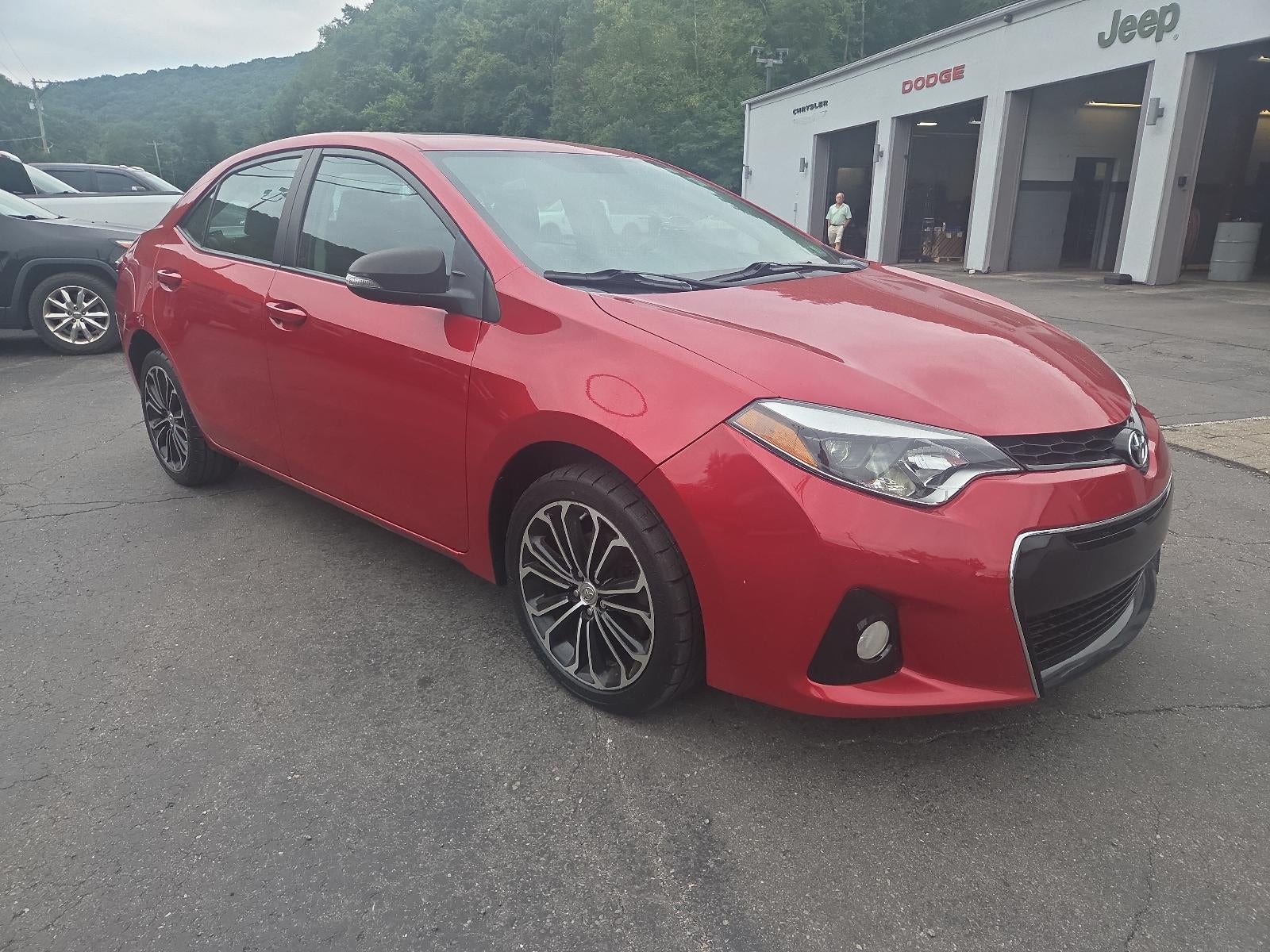 2015 Toyota Corolla 4dr Sdn CVT Auto S (SE)