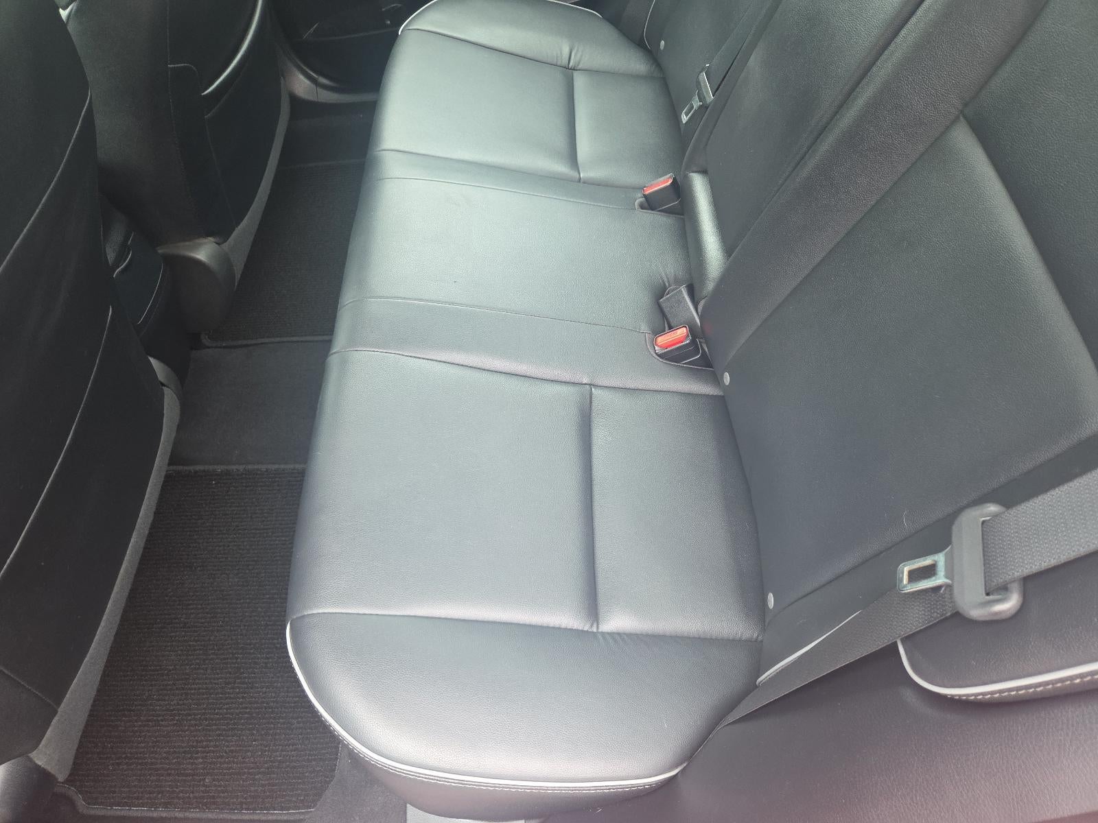2015 Toyota Corolla 4dr Sdn CVT Auto S (SE)