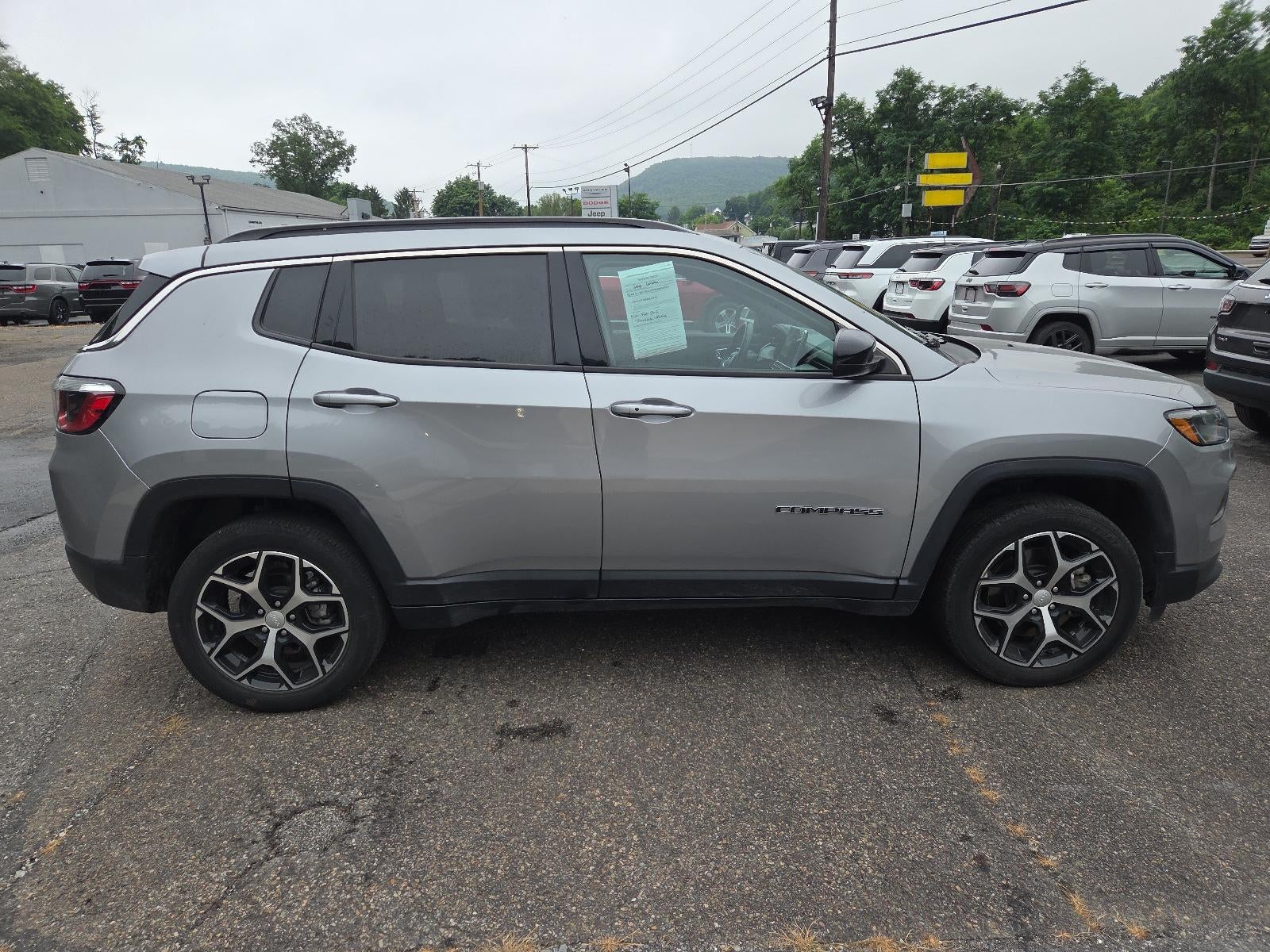 2024 Jeep Compass Latitude 4x4