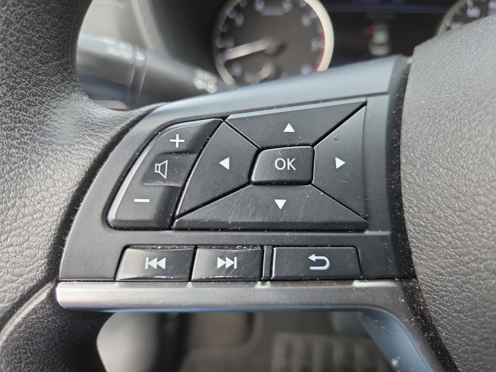 2023 Nissan Sentra SV CVT