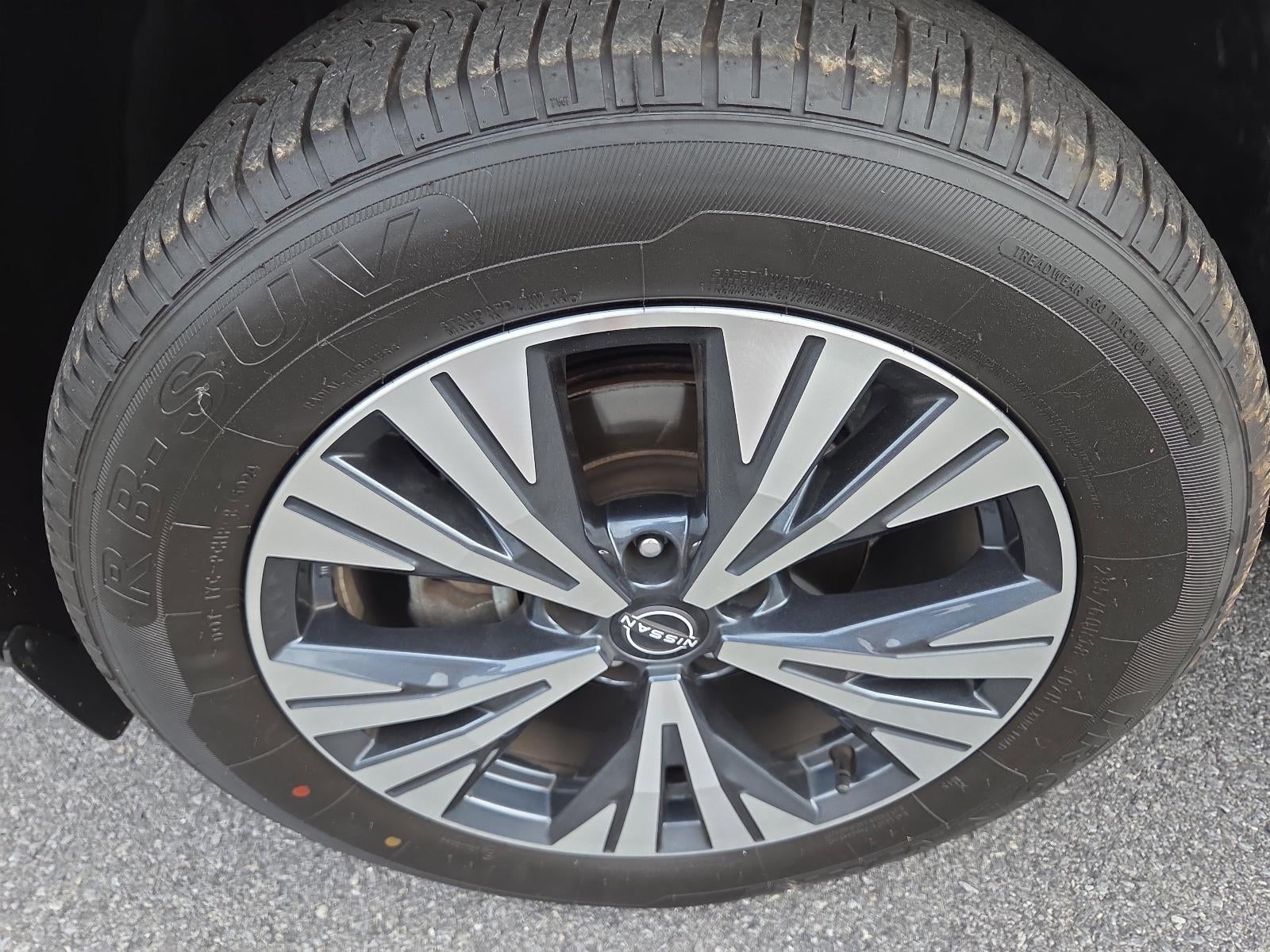 2023 Nissan Rogue AWD SV