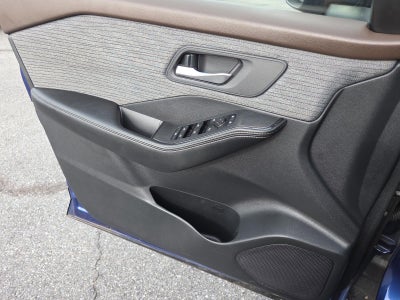 2023 Nissan Rogue AWD SV