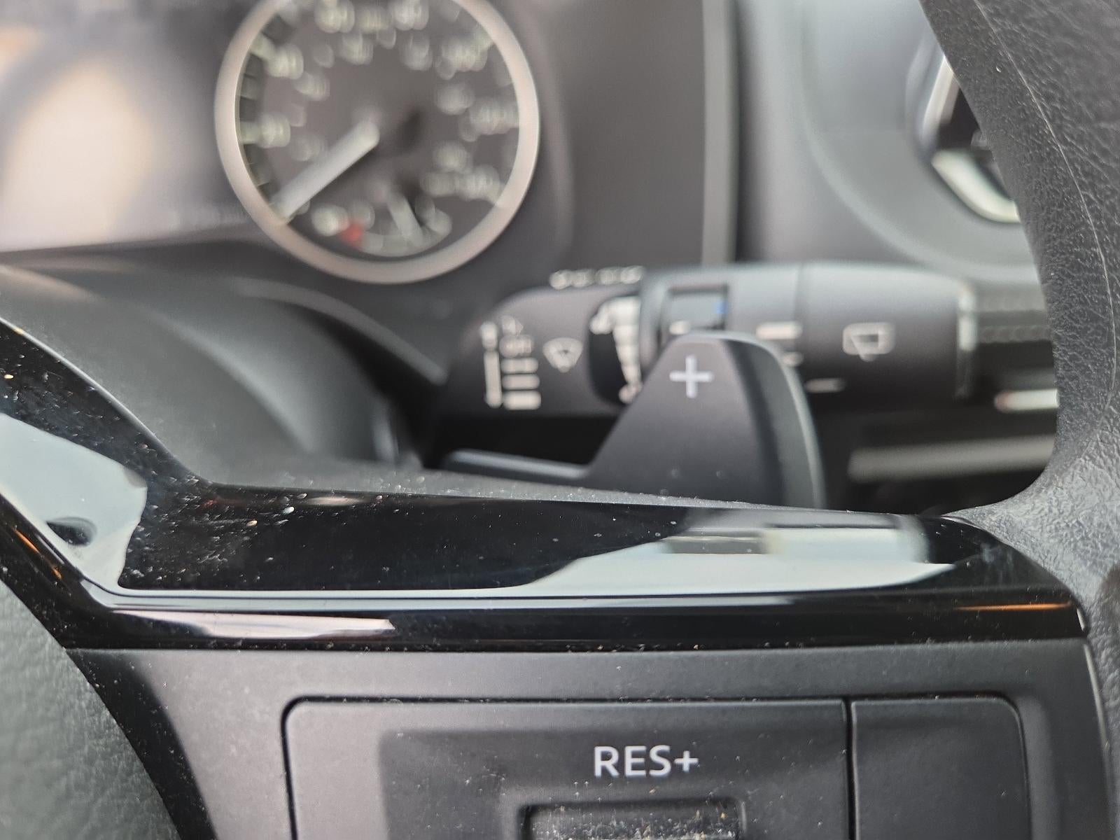 2023 Nissan Rogue AWD SV