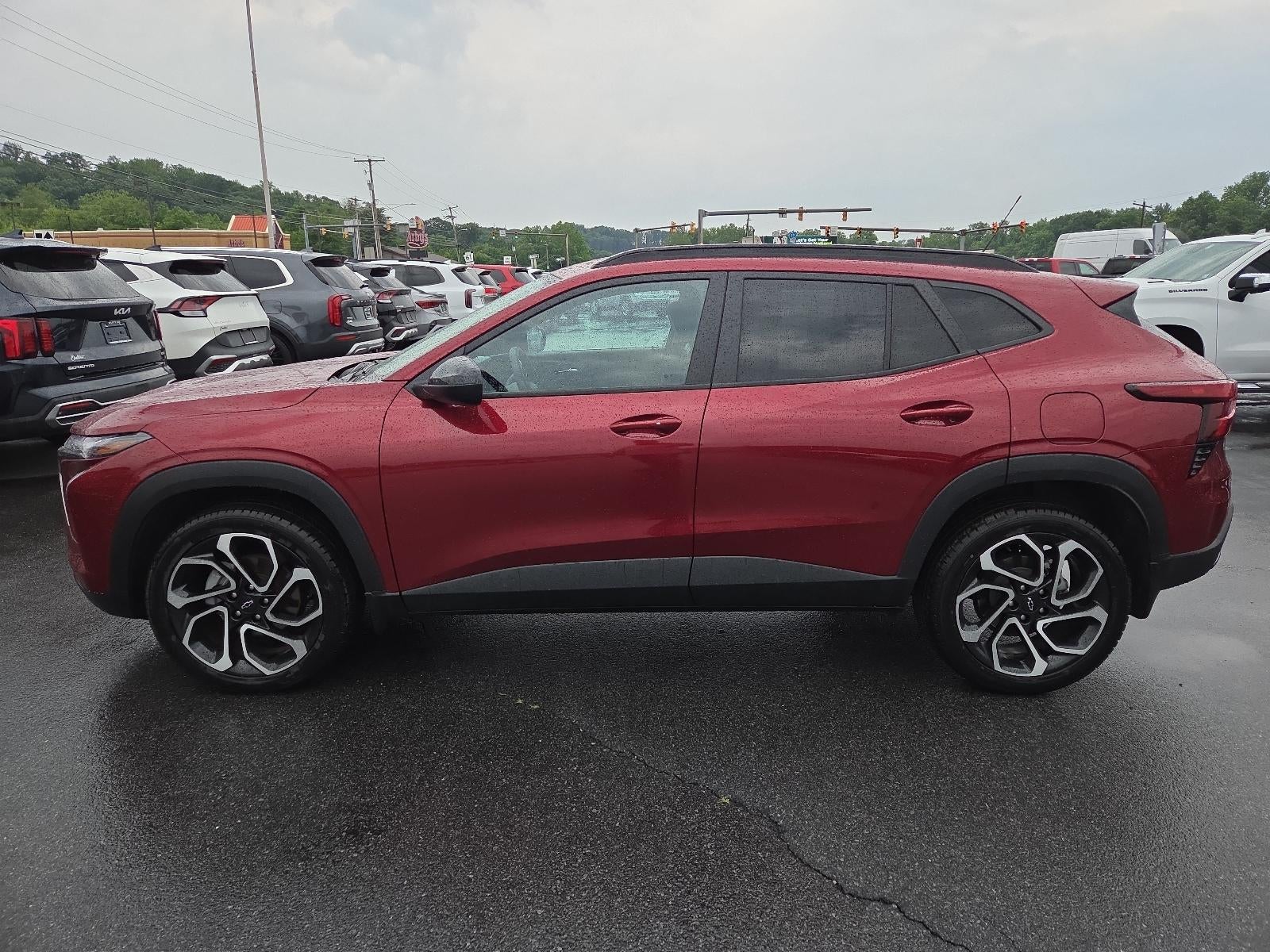 2025 Chevrolet Trax FWD 4dr 2RS