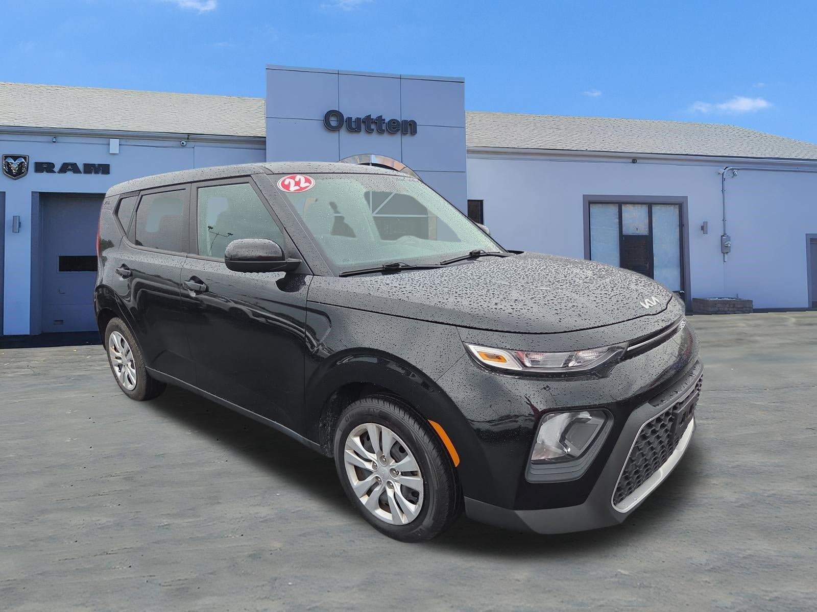 2022 Kia Soul LX IVT