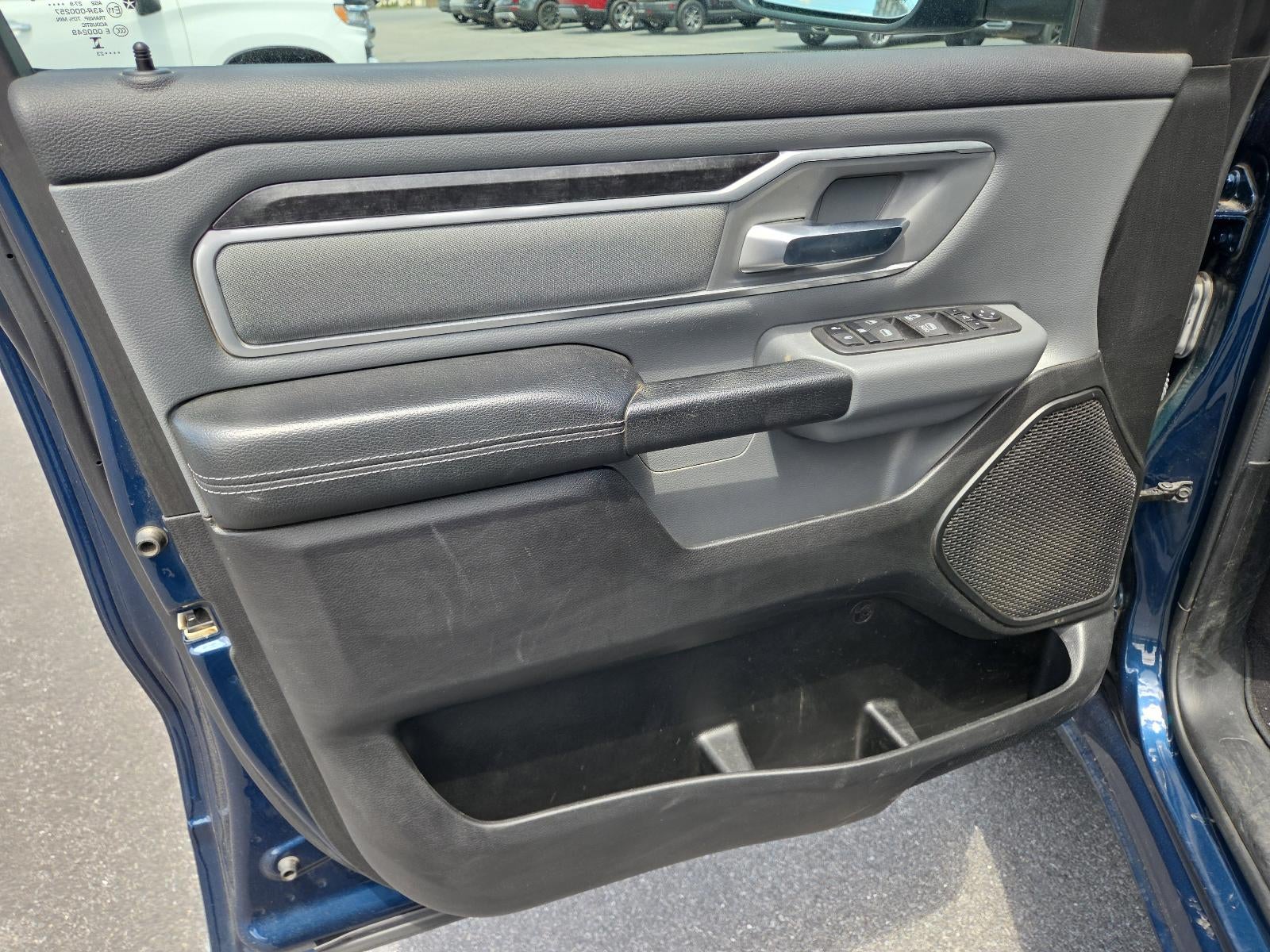 2023 RAM 1500 Lone Star 4x4 Crew Cab 5'7" Box