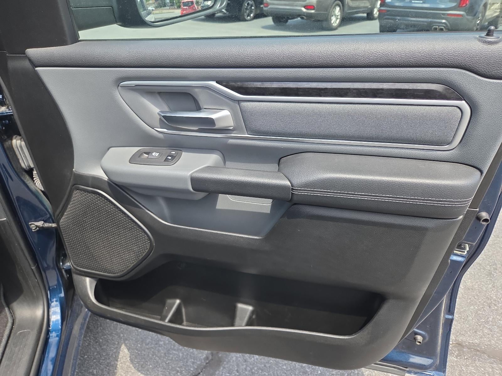 2023 RAM 1500 Lone Star 4x4 Crew Cab 5'7" Box