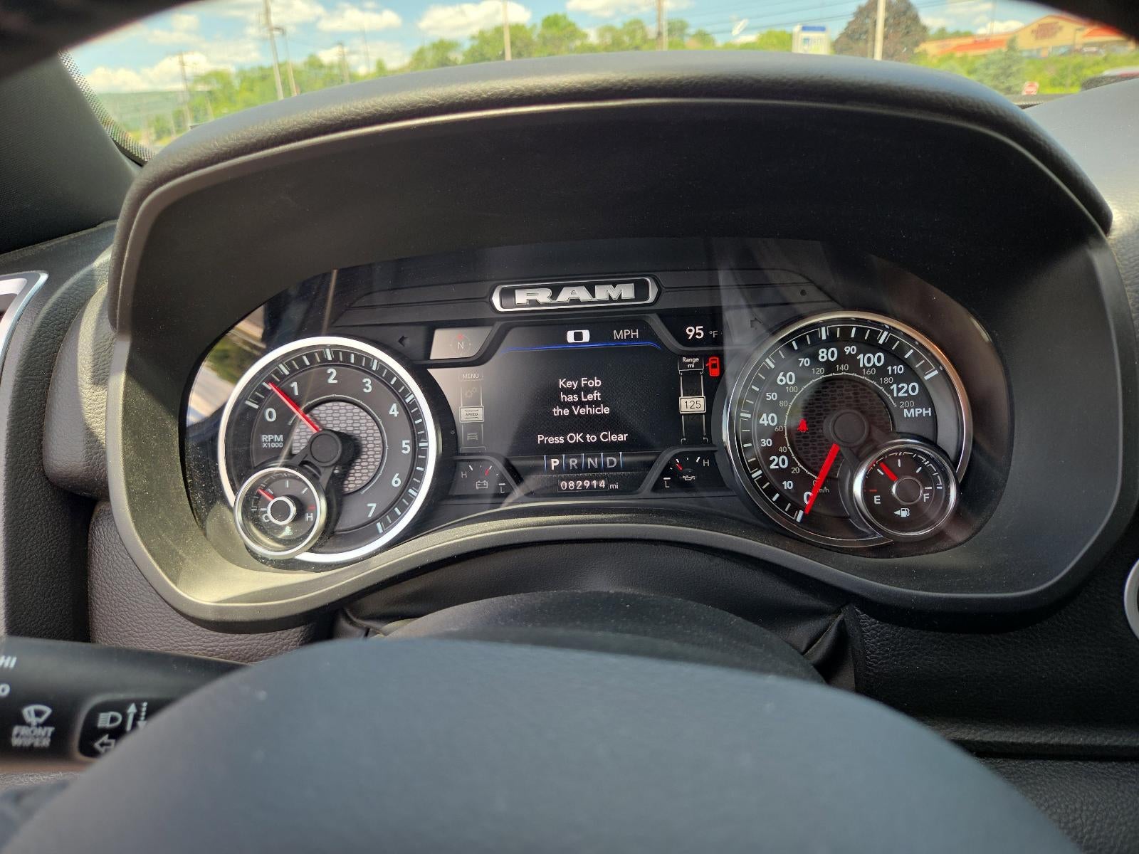 2023 RAM 1500 Lone Star 4x4 Crew Cab 5'7" Box