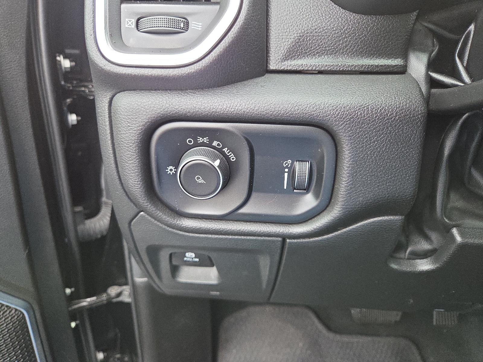 2024 RAM 1500 Laramie 4x4 Crew Cab 5'7" Box