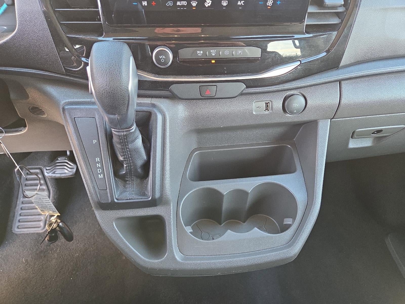 2024 Ford Transit Passenger Wagon T-350 148" Low Roof XLT RWD