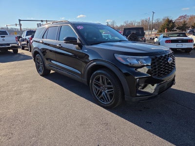 2025 Ford Explorer ST-Line 4WD