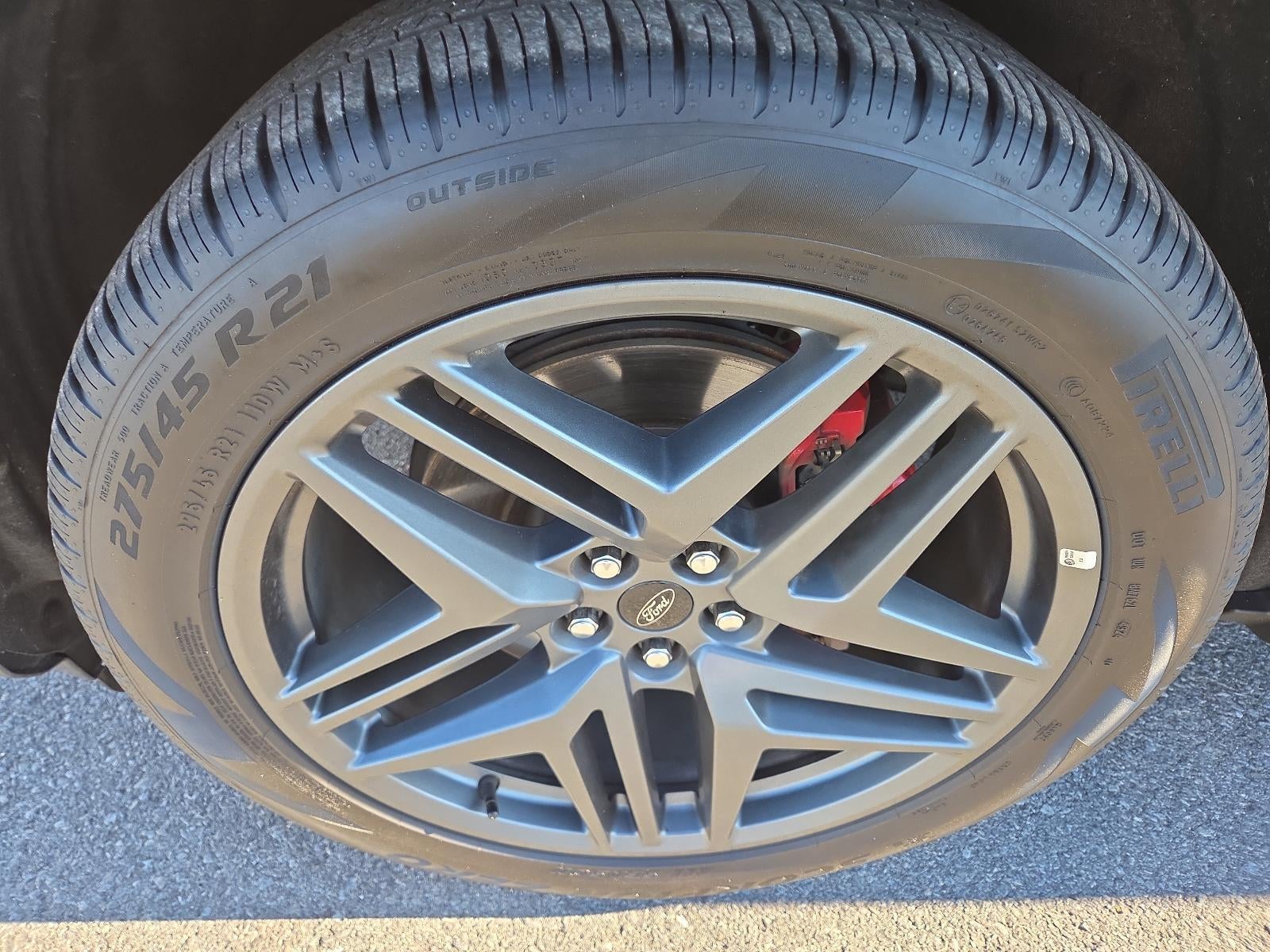 2025 Ford Explorer ST-Line 4WD