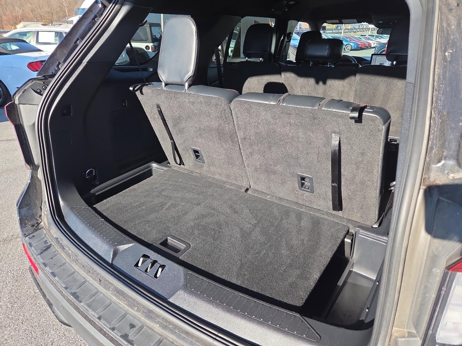 2025 Ford Explorer ST-Line 4WD