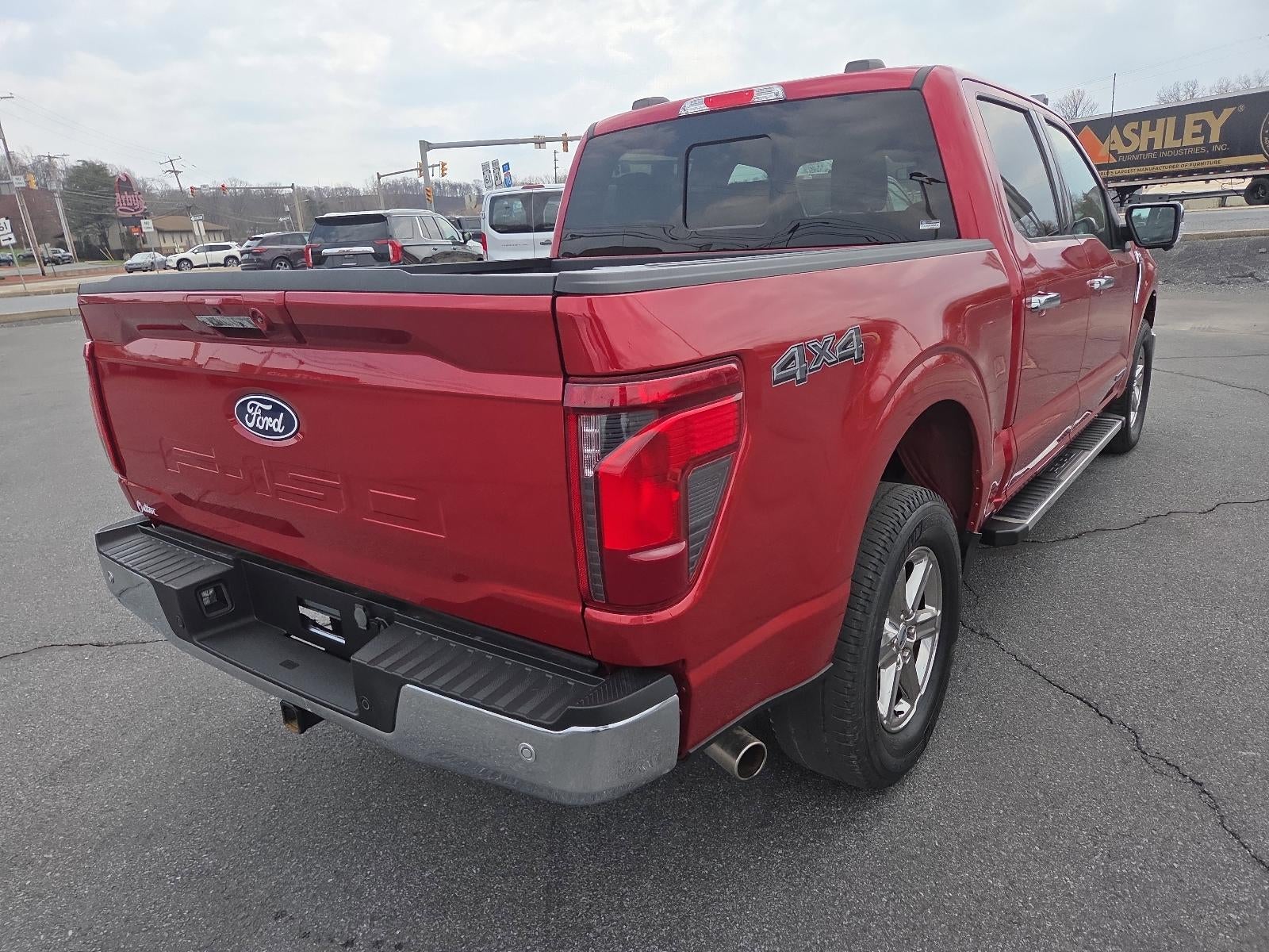 2024 Ford F-150 XLT 4WD SuperCrew 5.5' Box