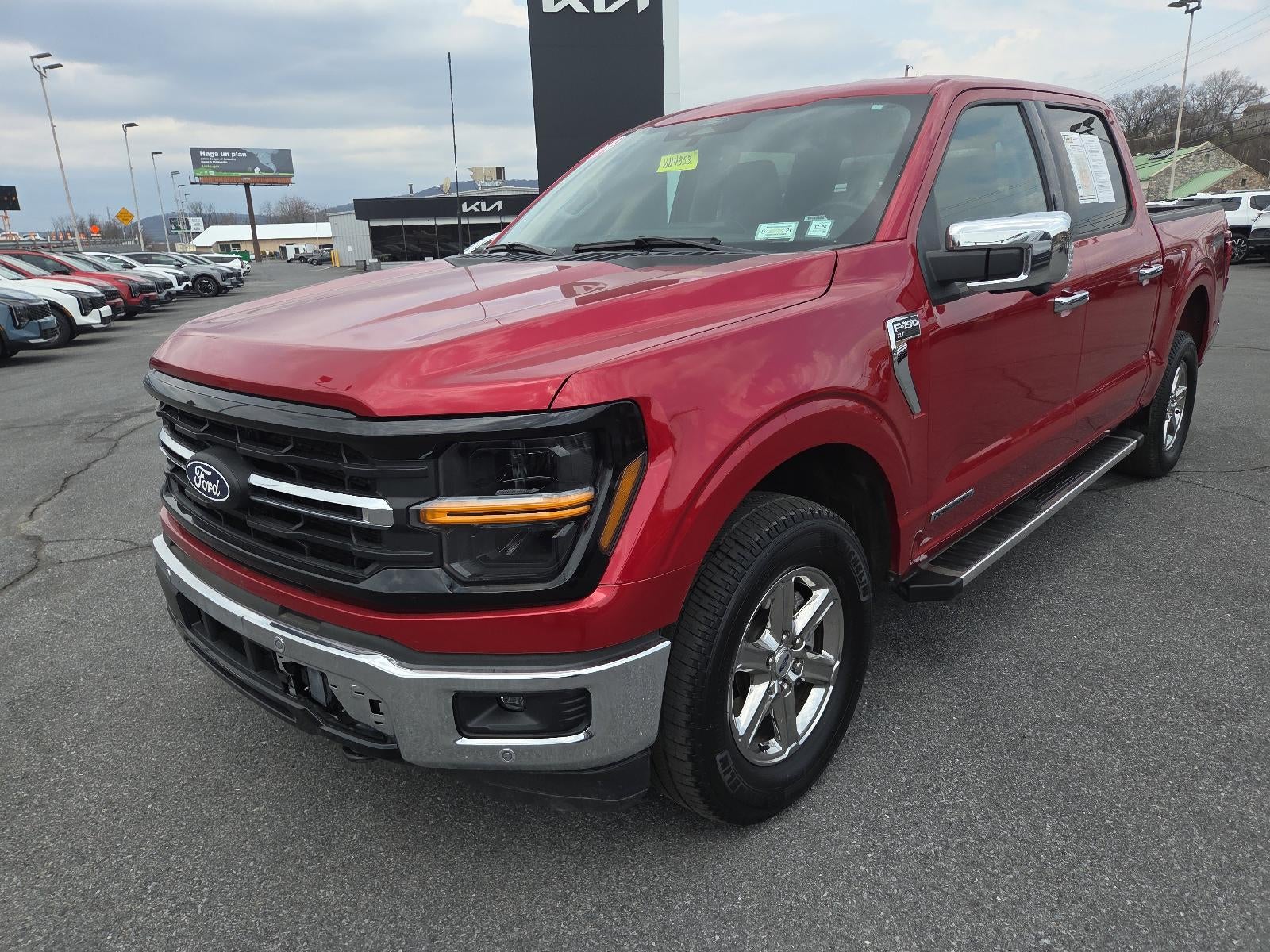 2024 Ford F-150 XLT 4WD SuperCrew 5.5' Box