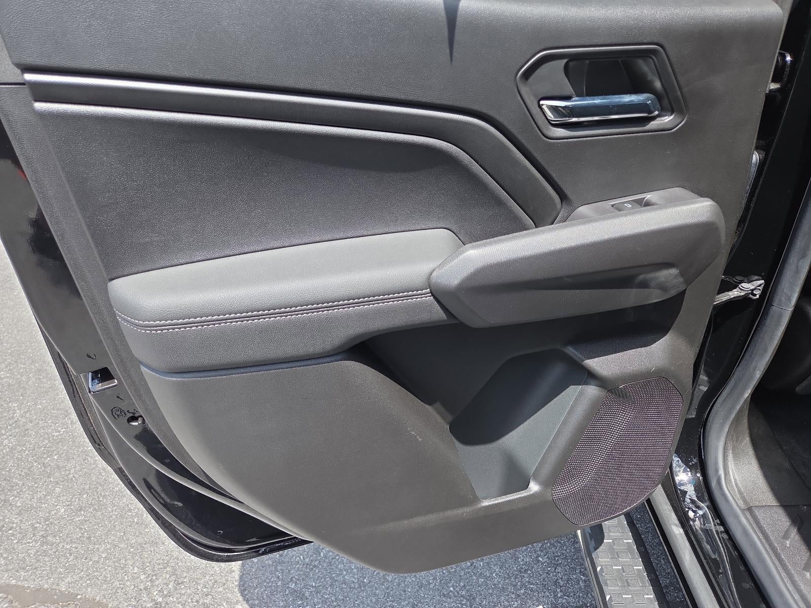 2023 Chevrolet Colorado Crew Cab Short Box 4-Wheel Drive LT