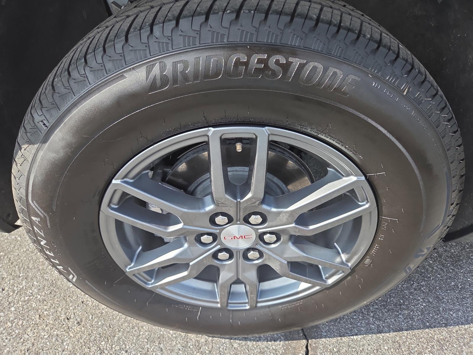 2025 GMC Acadia AWD Elevation