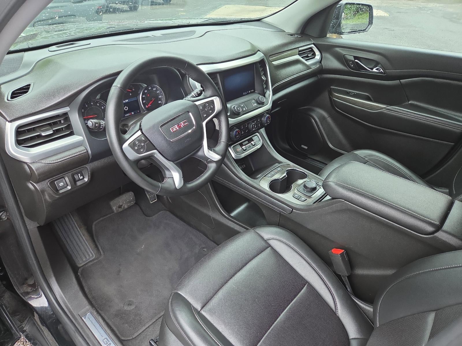 2023 GMC Acadia AWD SLT