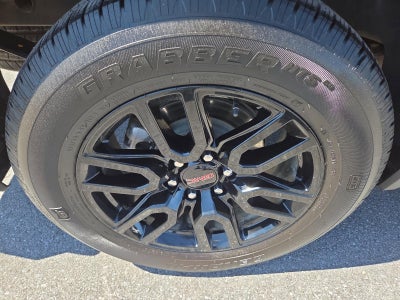 2025 GMC Sierra 1500 Crew Cab Short Box 4-Wheel Drive Elevation 3SB