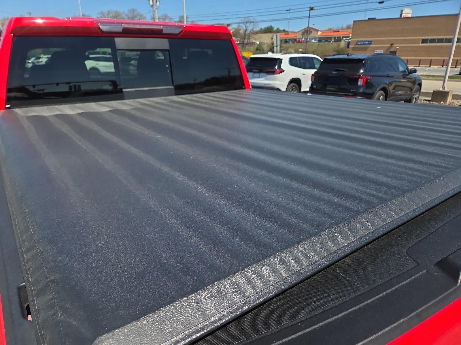 2025 GMC Sierra 1500 Crew Cab Short Box 4-Wheel Drive Elevation 3SB