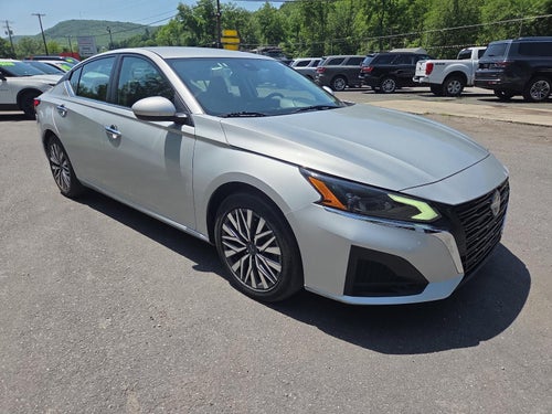 2023 Nissan Altima 2.5 SV Sedan