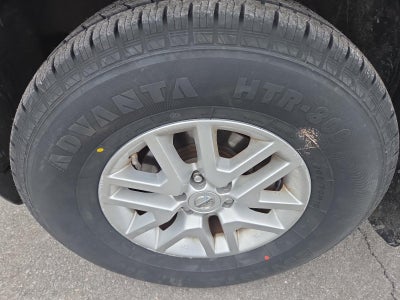 2014 Nissan Frontier 4WD Crew Cab SWB Auto SV