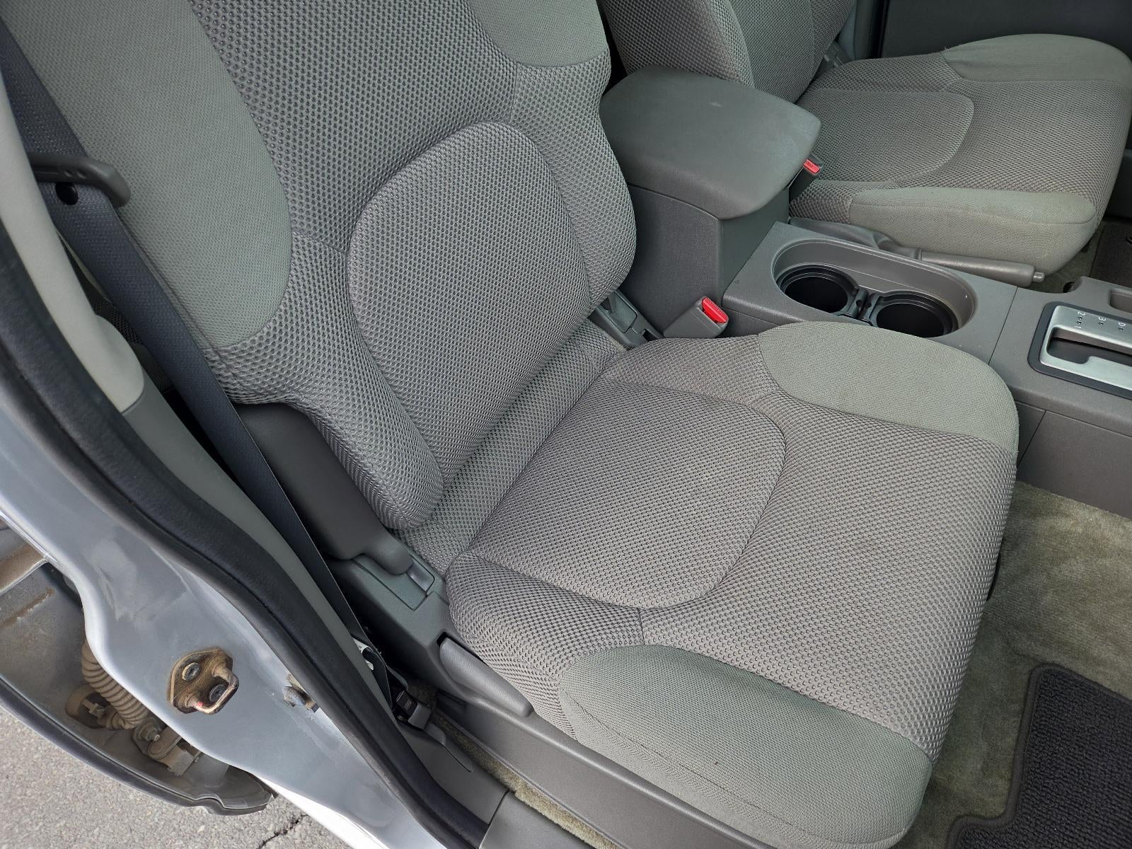 2014 Nissan Frontier 4WD Crew Cab SWB Auto SV