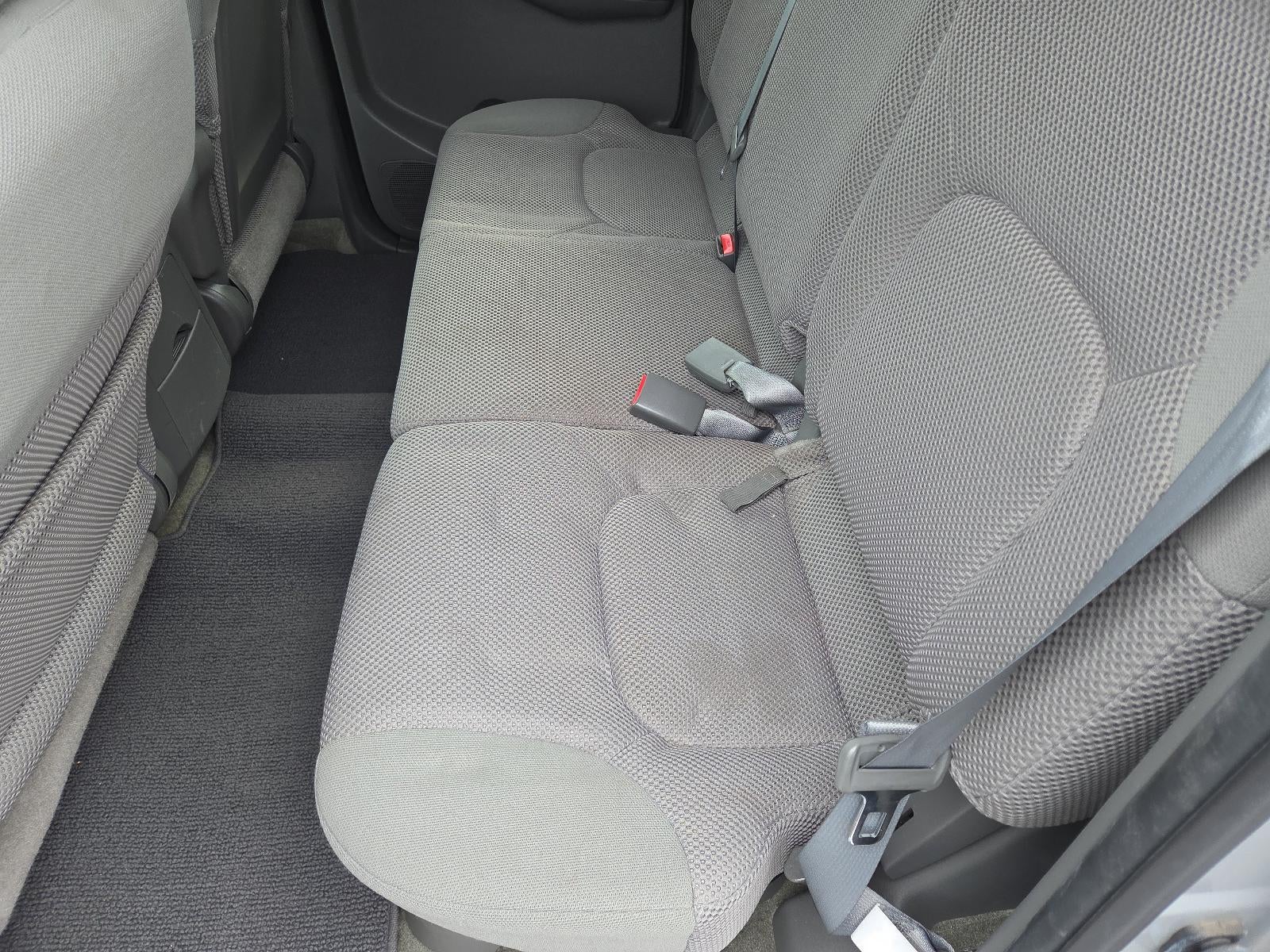 2014 Nissan Frontier 4WD Crew Cab SWB Auto SV