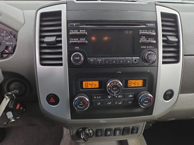 2014 Nissan Frontier 4WD Crew Cab SWB Auto SV