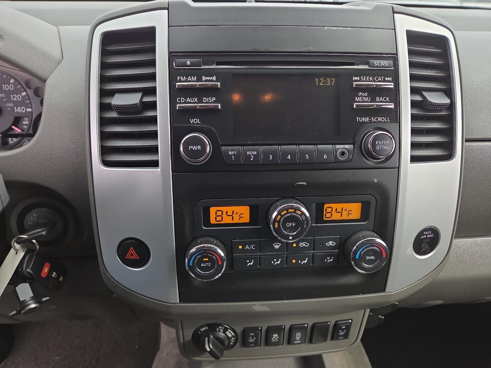 2014 Nissan Frontier 4WD Crew Cab SWB Auto SV