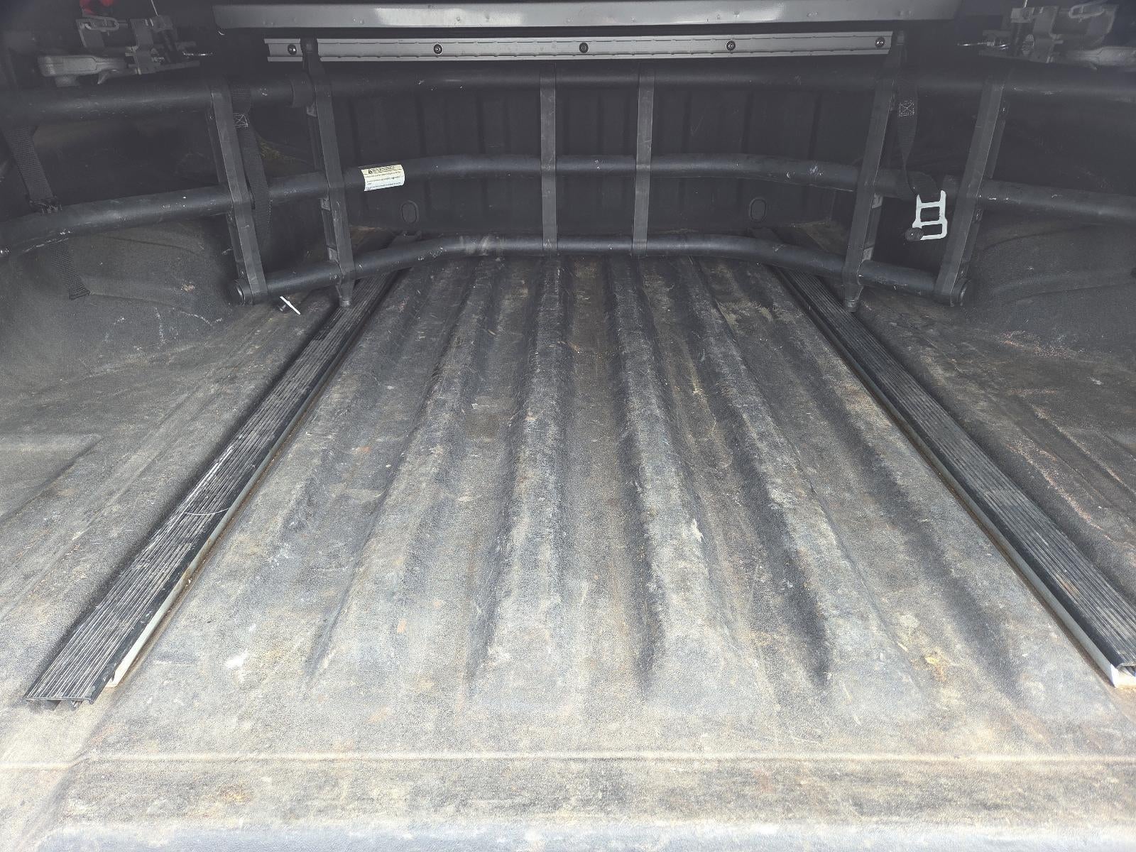 2014 Nissan Frontier 4WD Crew Cab SWB Auto SV