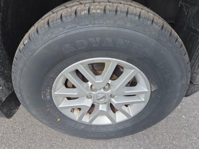 2014 Nissan Frontier 4WD Crew Cab SWB Auto SV