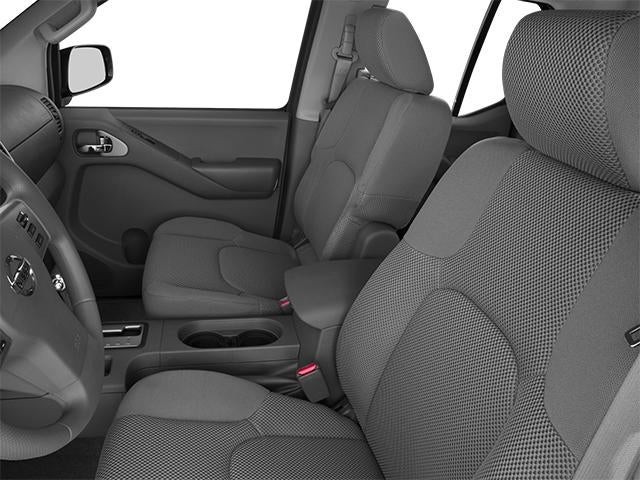 2014 Nissan Frontier 4WD Crew Cab SWB Auto SV