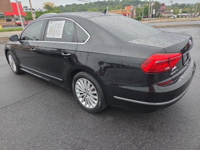 2016 Volkswagen Passat 4dr Sdn 1.8T Auto SE PZEV