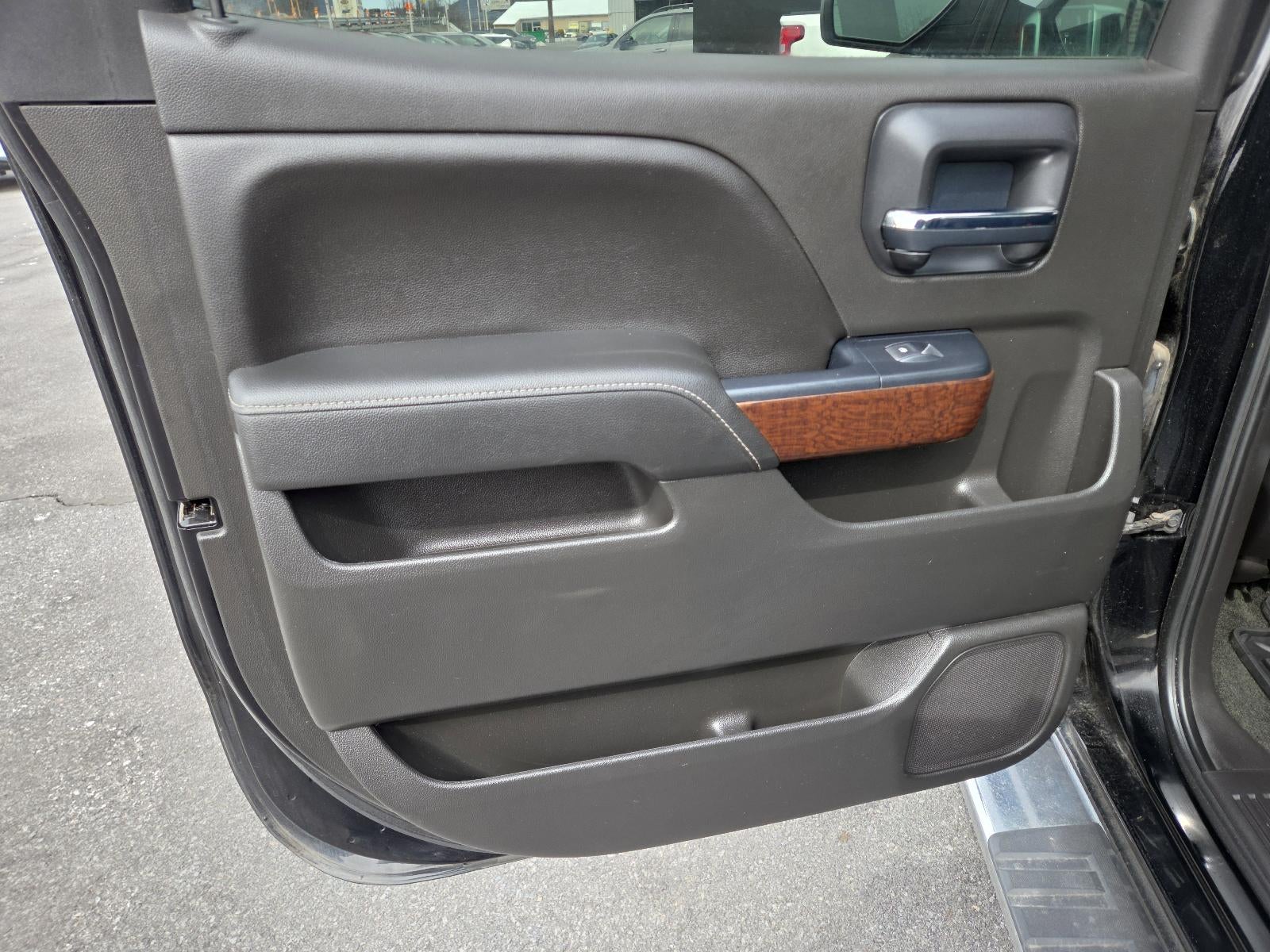 2018 GMC Sierra 1500 Crew Cab Standard Box 4-Wheel Drive SLE