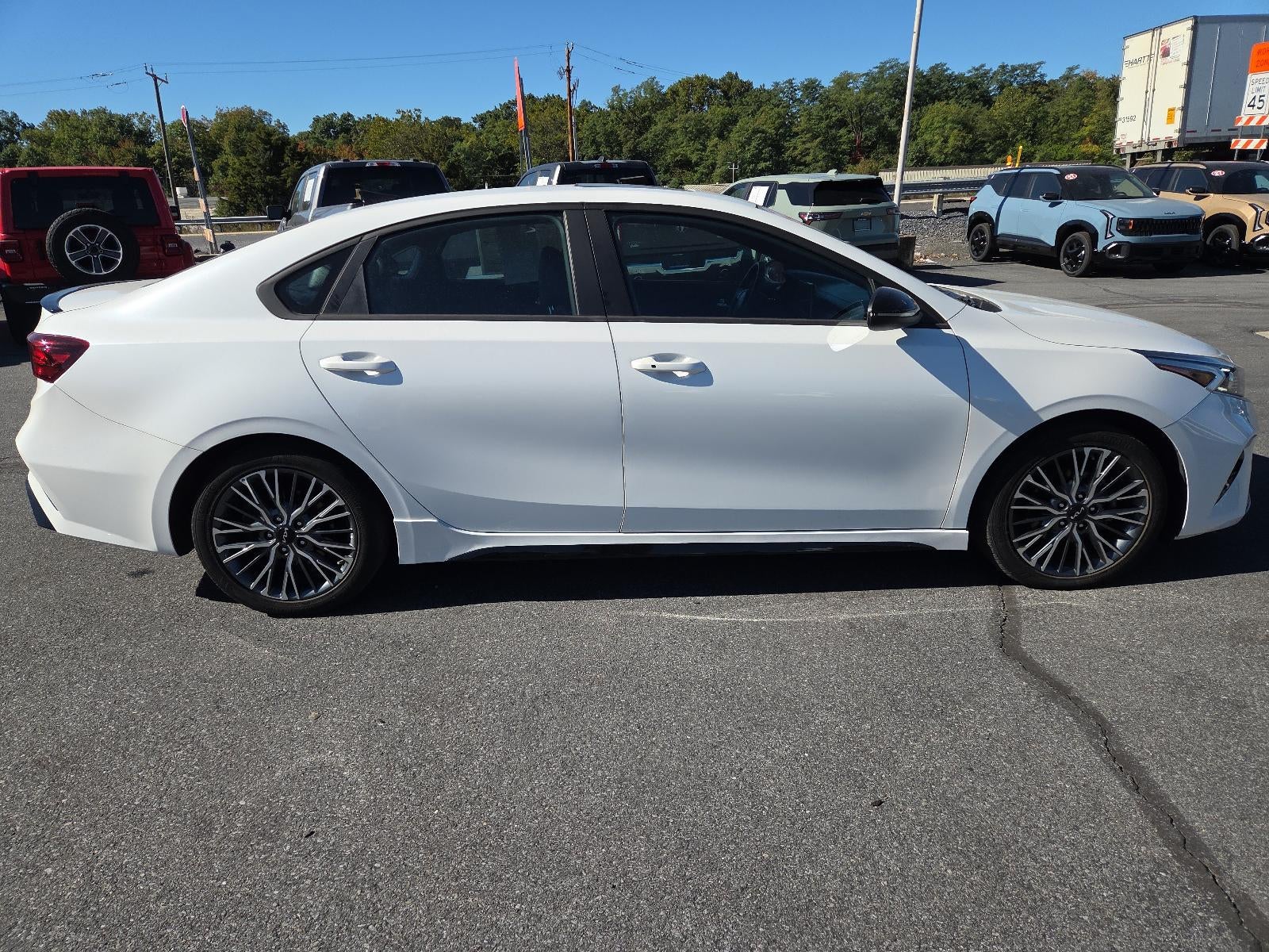 2024 Kia Forte GT-Line IVT